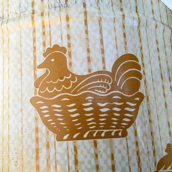 Vintage Farmhouse Yellow Tin, with a Nesting Hen, Kitchen Container, Decoware - Picture 3 of 8